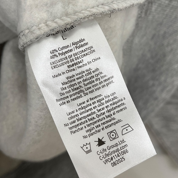 NWT Peanuts Snoopy Puffer Jacket Graphic Sweatshirt Women's Large - Picture 7 of 9